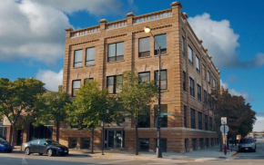 The Publishing House Bed and Breakfast, Chicago